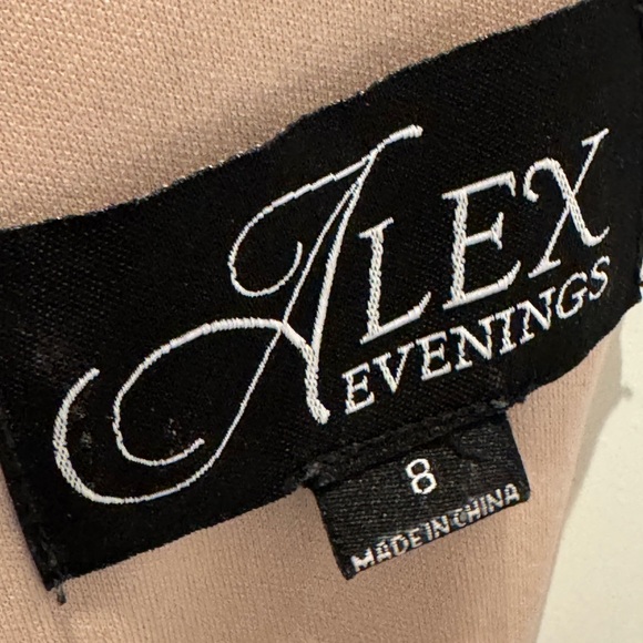 Alex Evenings Long Sequin Lace Evening Gown Pink Champagne Taupe Beige – Size 8 - Picture 12 of 12